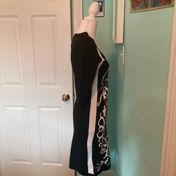 Unique pattern sweater dress - Picture 3 of 7